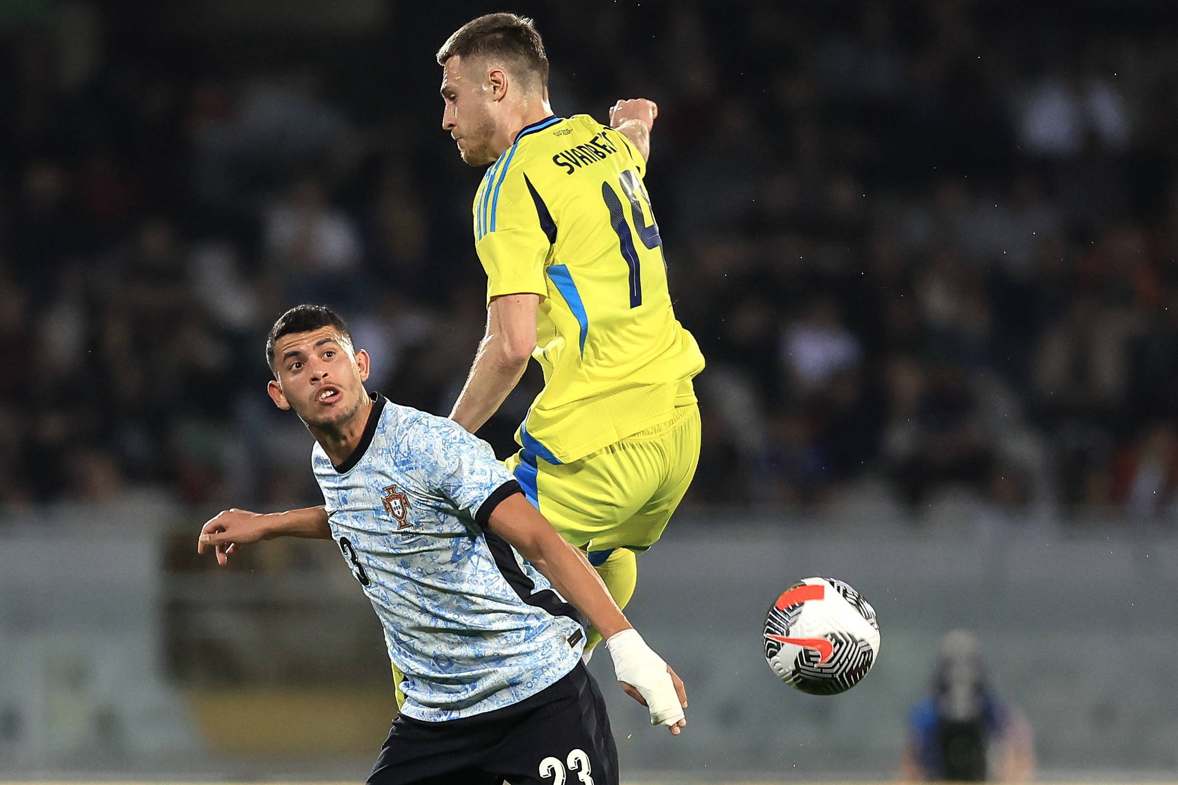 新晋球员在友谊赛中的亮眼表现(新晋球员在友谊赛中的亮眼表现为) 新晋球员在友谊赛中的亮眼表现(新晋球员在友谊赛中的亮眼表现为)