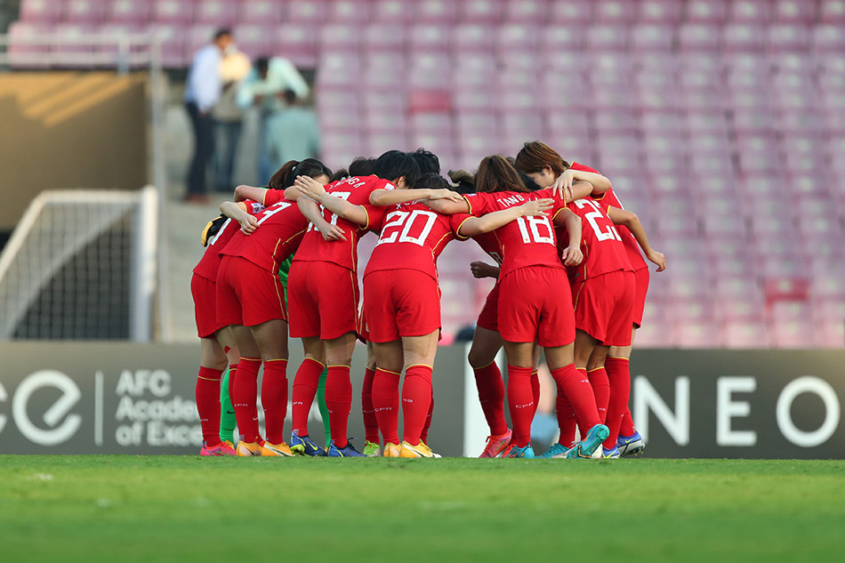 中国女足再度问鼎，展现不凡实力的简单介绍