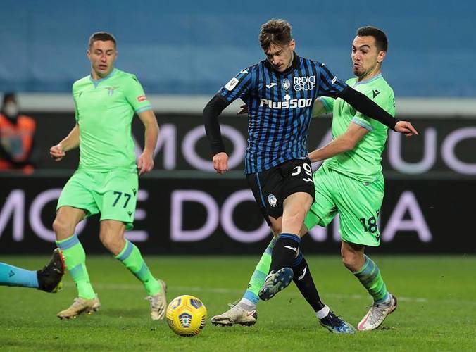 爱游戏网页版入口-拉齐奥球员状态神勇，为球队贡献重要进球！(拉齐奥球员状态神勇,为球队贡献重要进球的是谁)