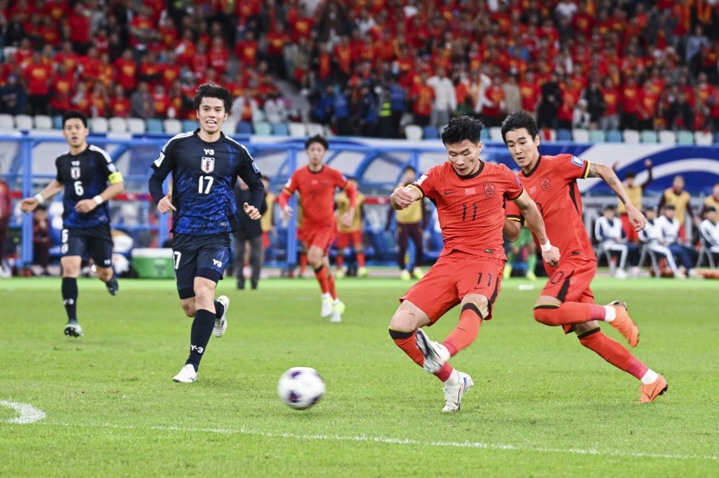 爱游戏体育官网-南特队客场击败对手，稳步前进(南特队客场击败对手,稳步前进是哪一集)