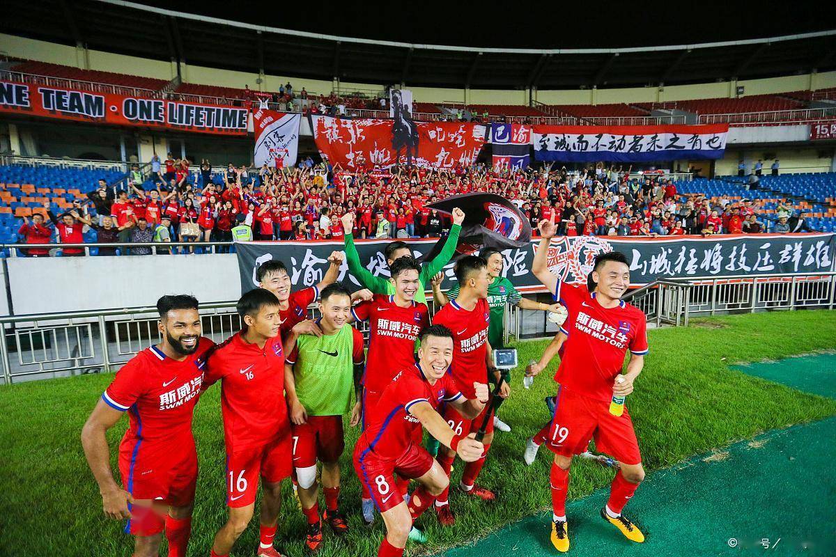 鹿岛鹿角进攻端火力强劲,欲破利物浦防线的简单介绍 鹿岛鹿角进攻端火力强劲,欲破利物浦防线的简单介绍