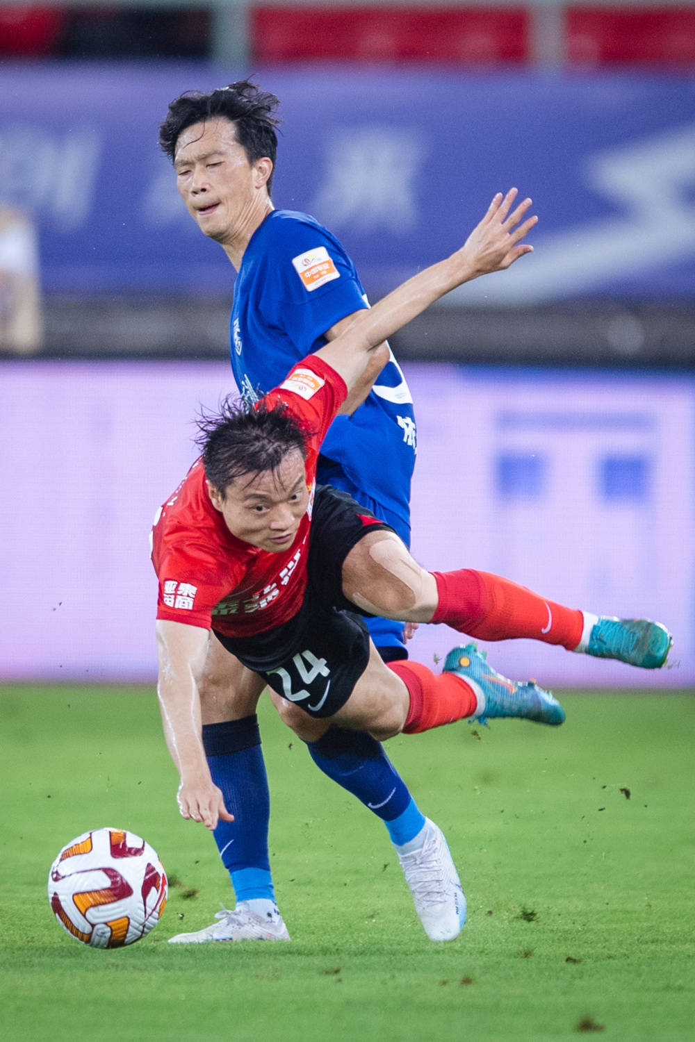 爱游戏体育官网-关于武汉三镇成为本场最大亮点，中超瞬间破防，三杀的信息