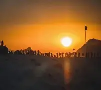 爱游戏-风暴之眼与冰川之巅在刀塔中上演巅峰对决，最终打出自信操作，赢得实至名归