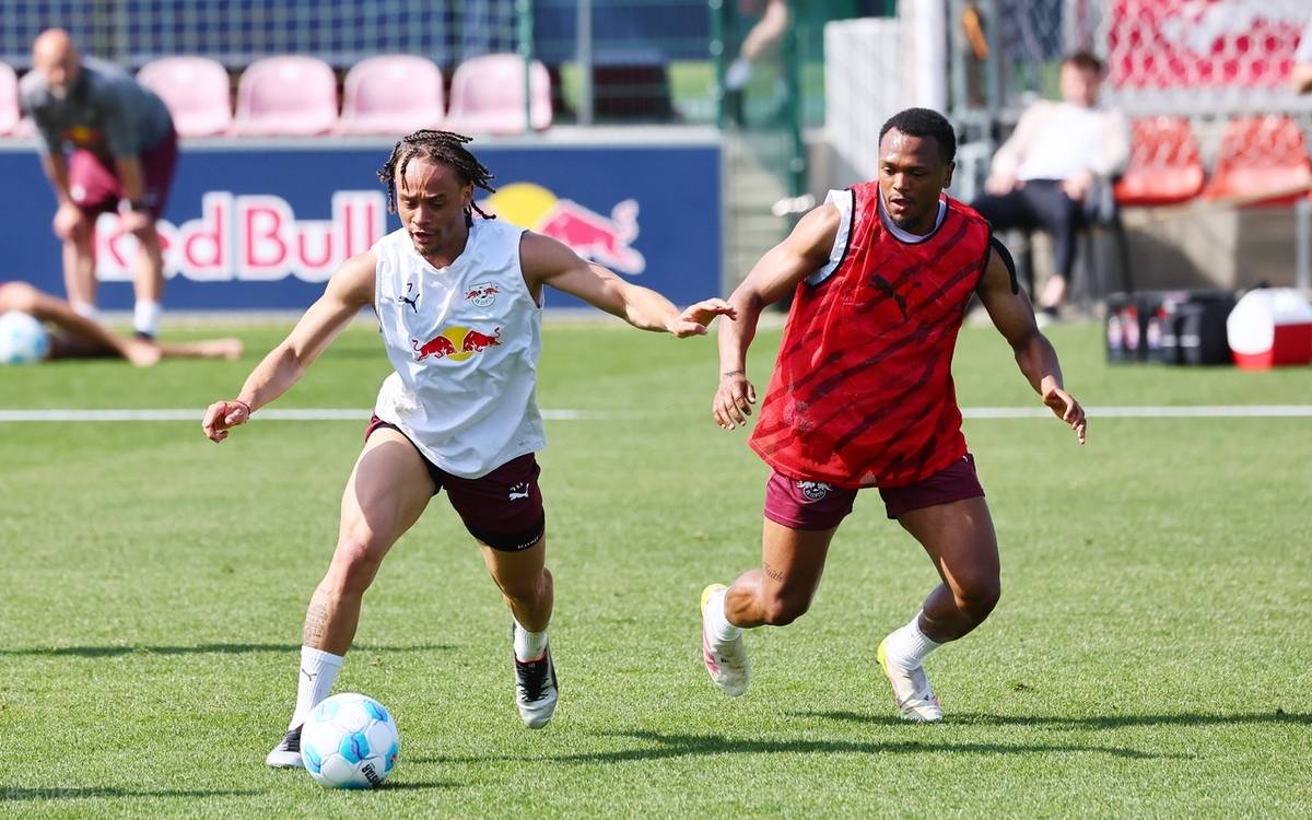 包含莱比锡红牛主场大胜汉堡,挑战欧冠席位的词条 包含莱比锡红牛主场大胜汉堡,挑战欧冠席位的词条