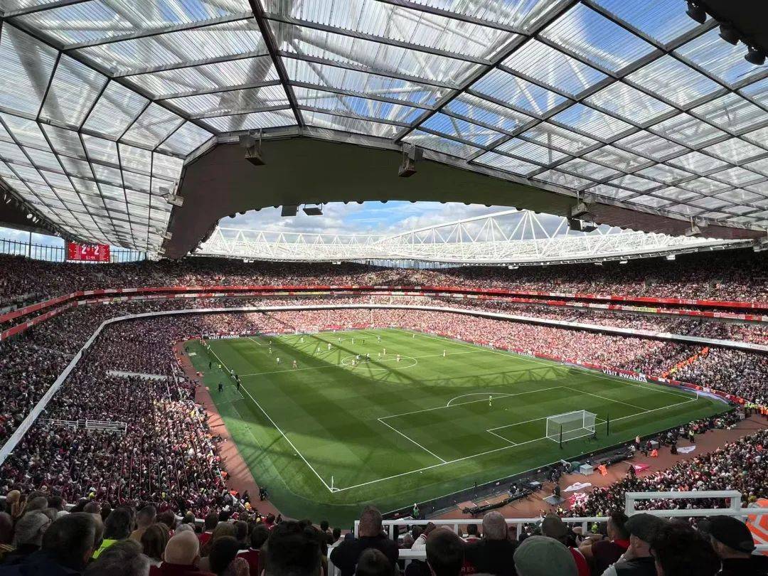 爱游戏体育直播-格隆称球员糟糕表现需要反思的简单介绍