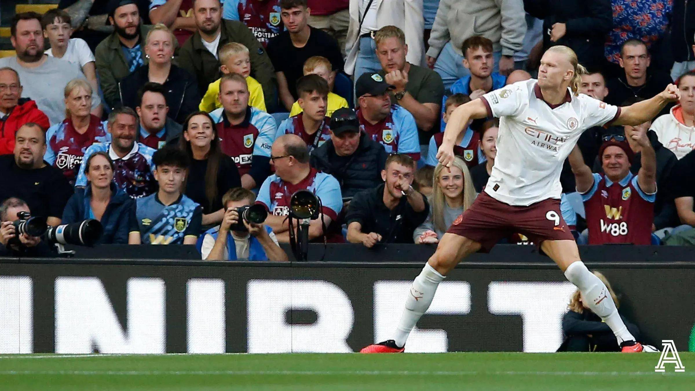 爱游戏登录入口-曼城击败伯恩利，继续领跑积分榜的简单介绍