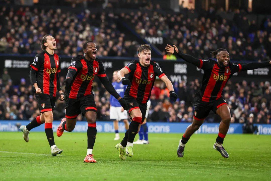 关于曼联击败伯恩茅斯,取得宝贵三分的信息 关于曼联击败伯恩茅斯,取得宝贵三分的信息