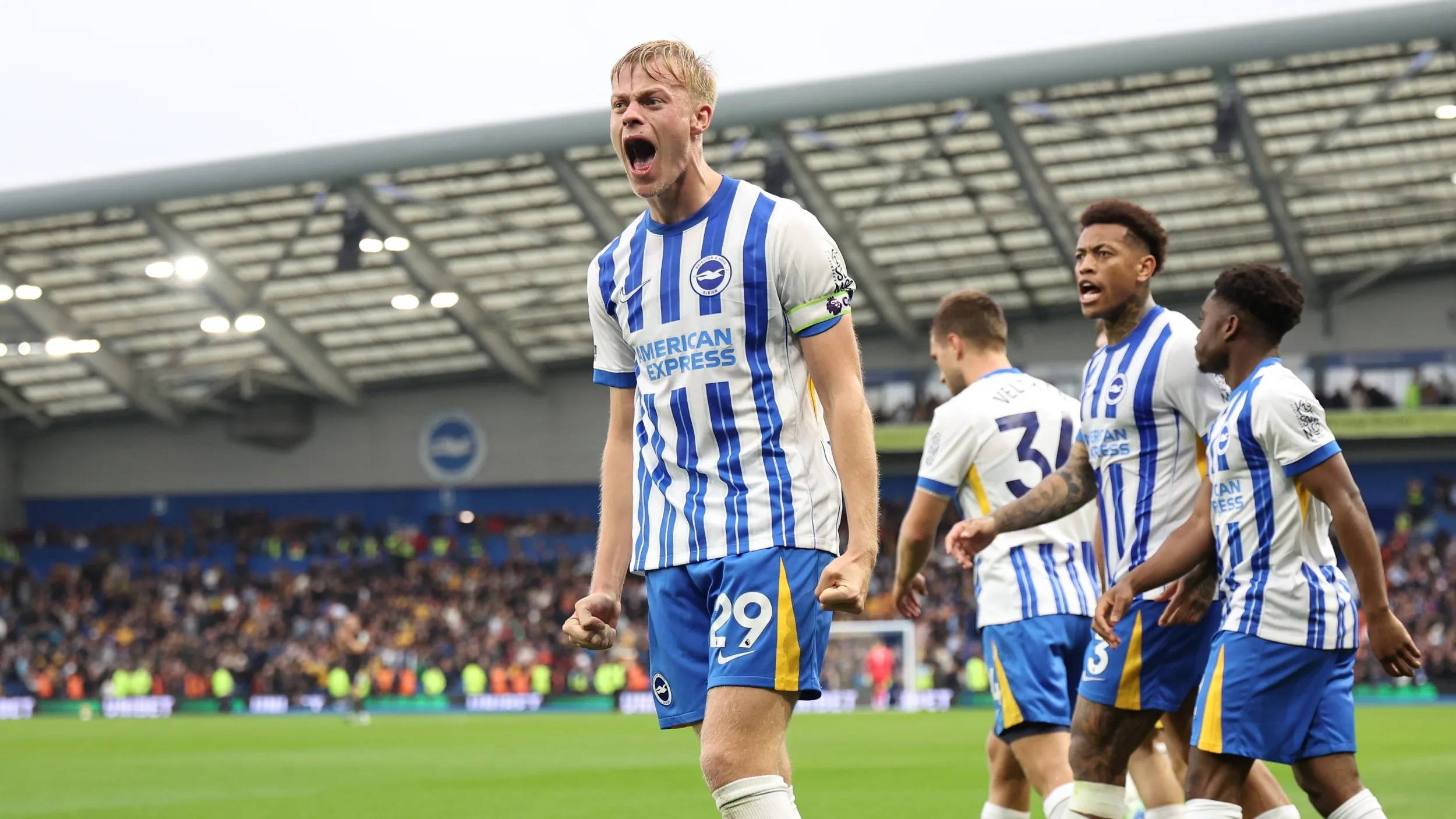 布莱顿球员遭遇失误，导致球队遗憾失利的简单介绍