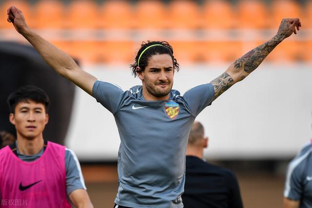 爱游戏体育链接-包含深圳佳兆业获得宝贵分数，保持稳定表现的词条