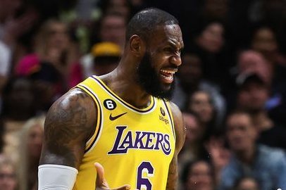 关于詹姆斯因伤缺席关键战役,湖人战绩受挑战的信息 关于詹姆斯因伤缺席关键战役,湖人战绩受挑战的信息